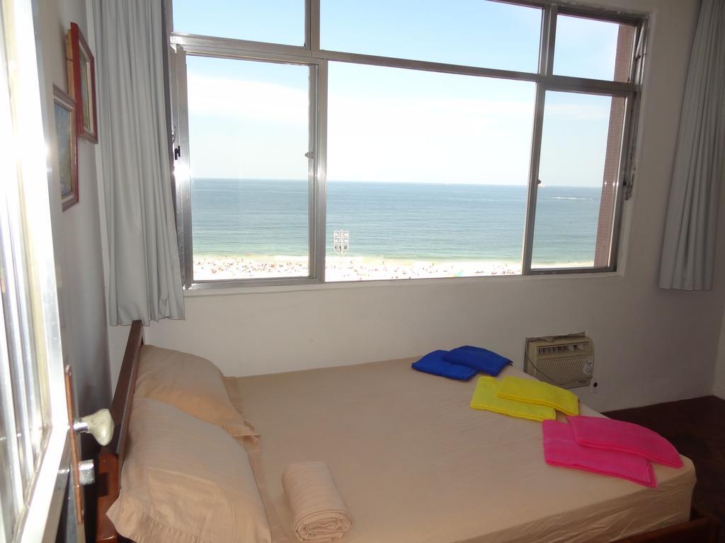 Oceanfront Copacabana Apartment ริโอเดจาเนโร ภายนอก รูปภาพ